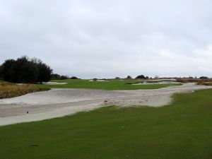 Streamsong (Red) 9th
